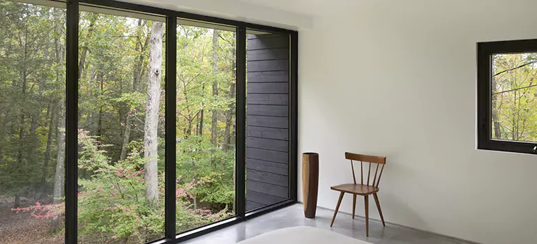 Bulletproof Window Protection Services in Brent, FL