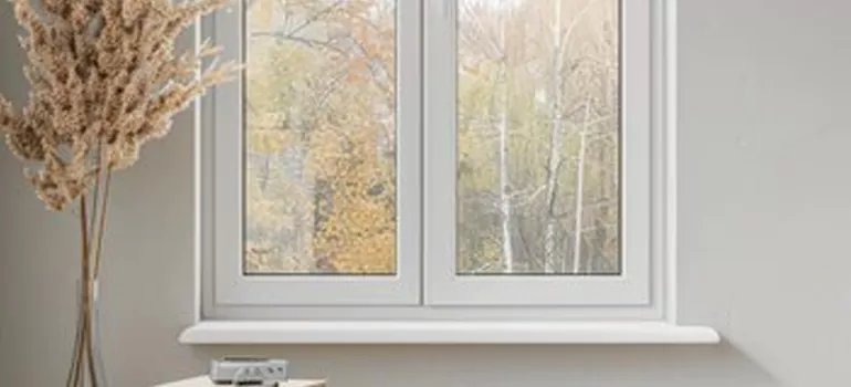 Vinyl Window Stool in Brent, FL